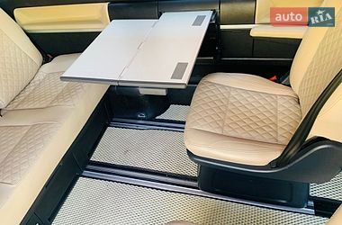 Минивэн Volkswagen Multivan 2016 в Киеве