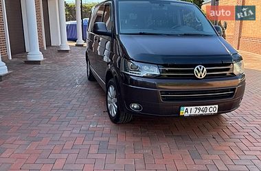 Мінівен Volkswagen Multivan 2013 в Києві
