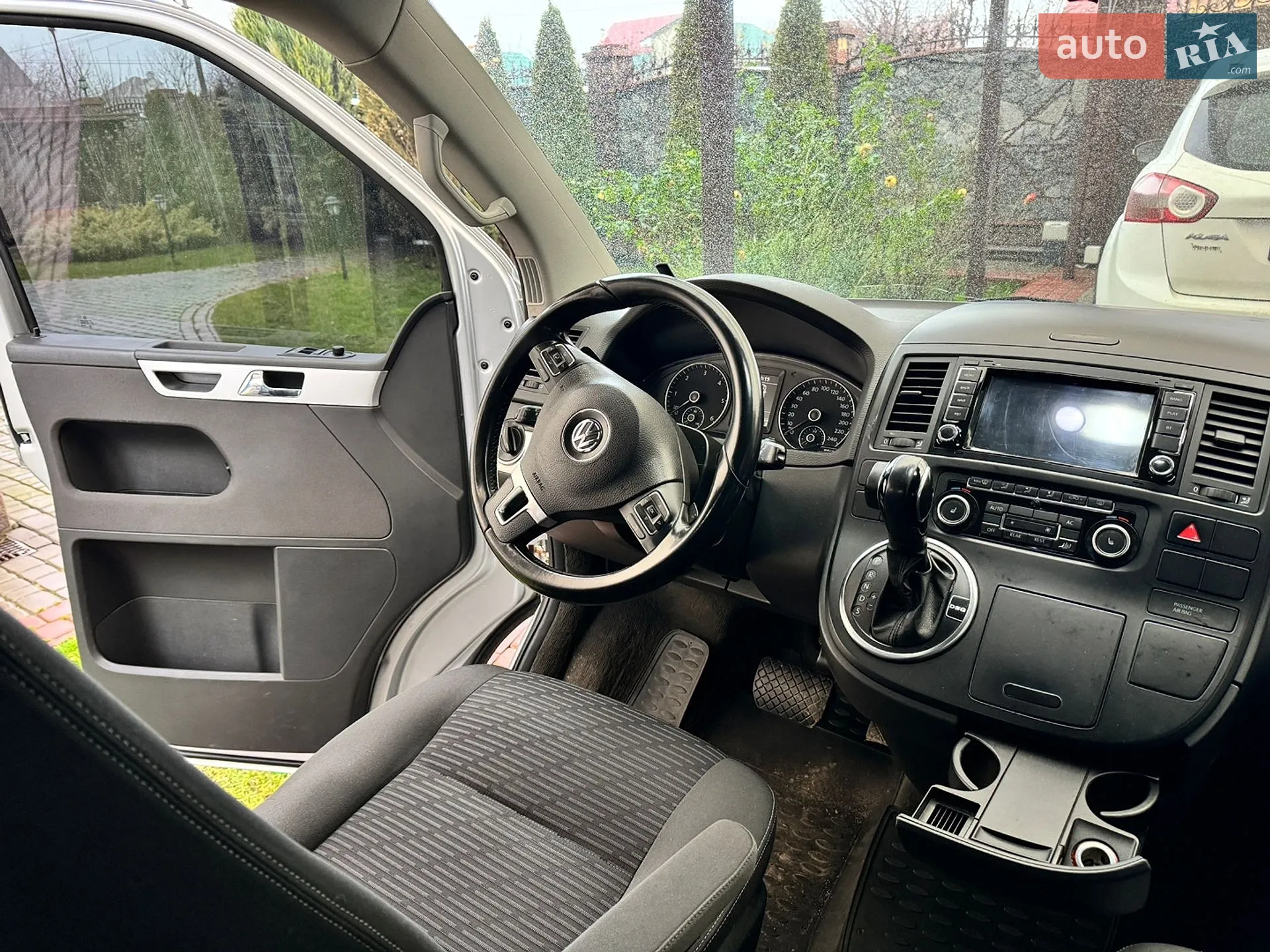 2011 Volkswagen Multivan - мініатюра 18