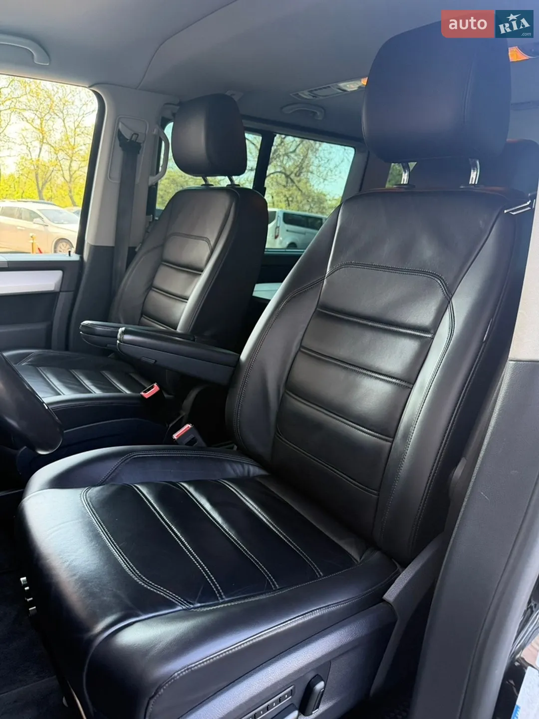 2016 Volkswagen Multivan - мініатюра 39