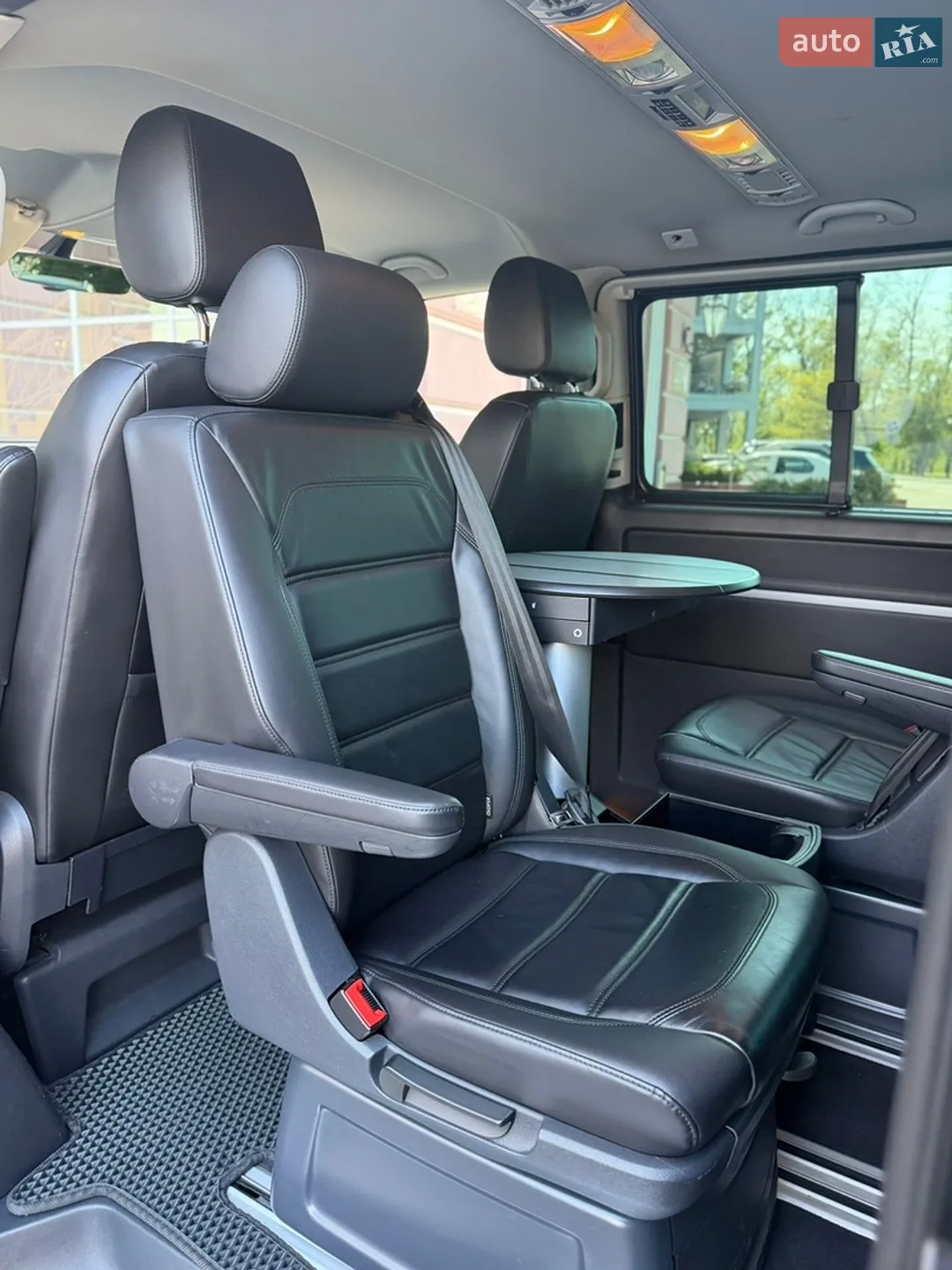 2016 Volkswagen Multivan - мініатюра 43