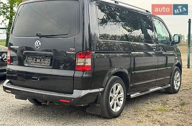 Минивэн Volkswagen Multivan 2009 в Умани