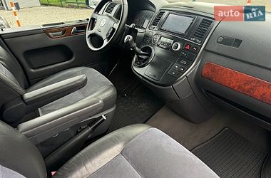 Минивэн Volkswagen Multivan 2009 в Умани