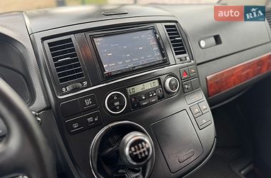 Минивэн Volkswagen Multivan 2009 в Умани