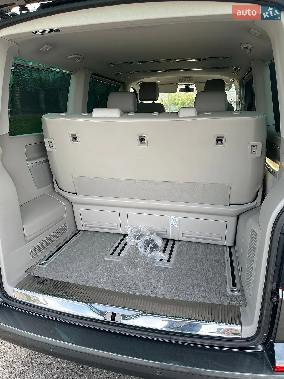 2015 Volkswagen Multivan - мініатюра 13