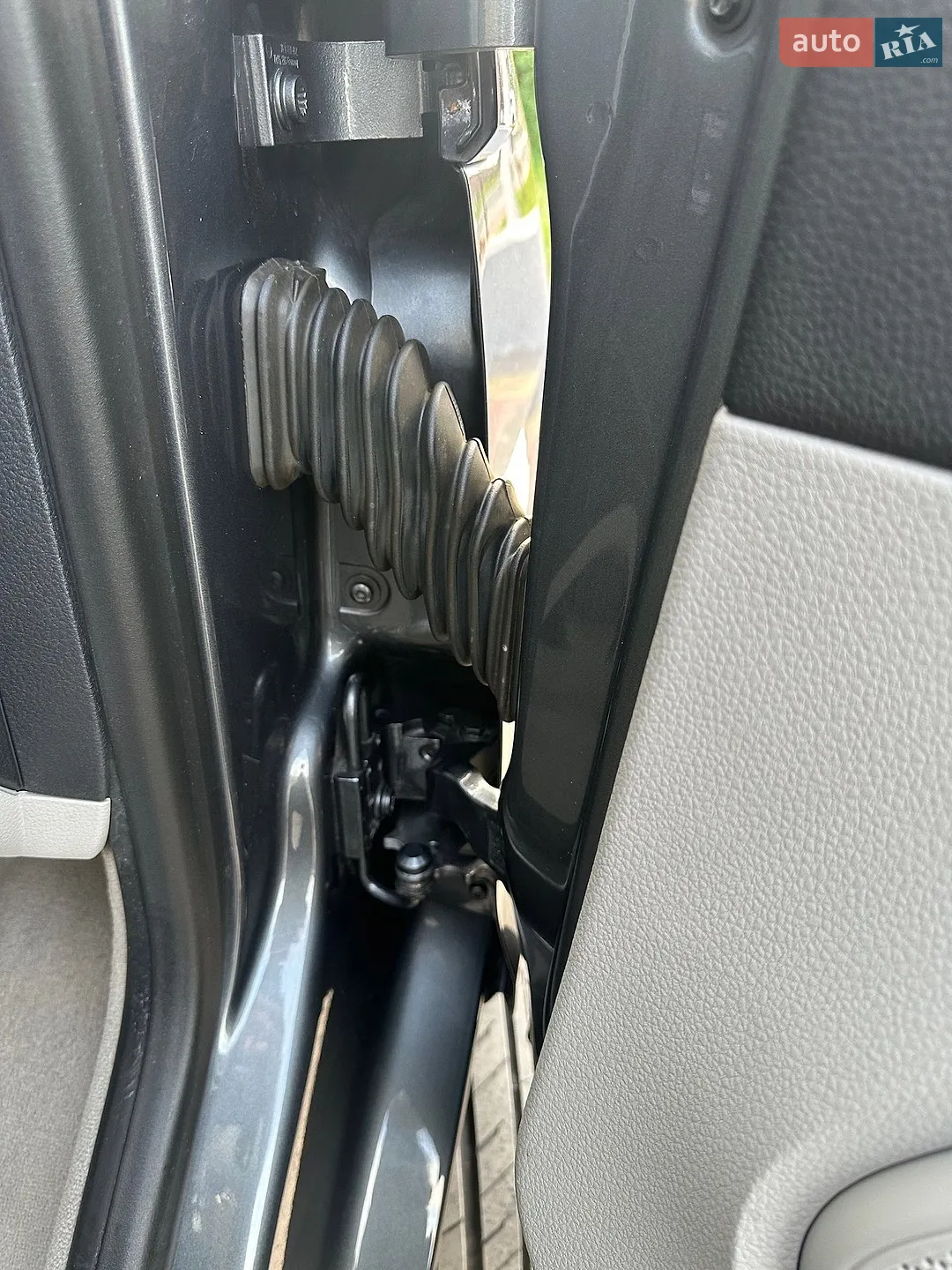 2015 Volkswagen Multivan - мініатюра 24