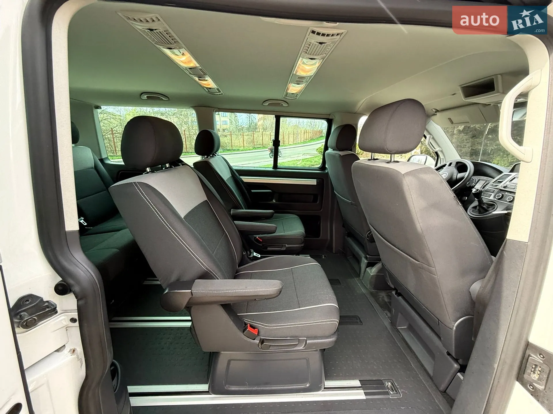 2012 Volkswagen Multivan - мініатюра 34