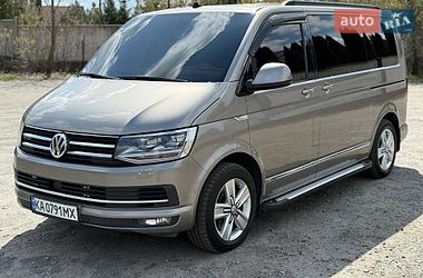 Минивэн Volkswagen Multivan 2017 в Киеве