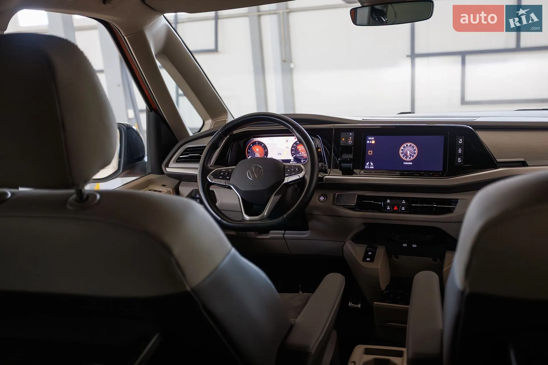 2022 Volkswagen Multivan - мініатюра 13