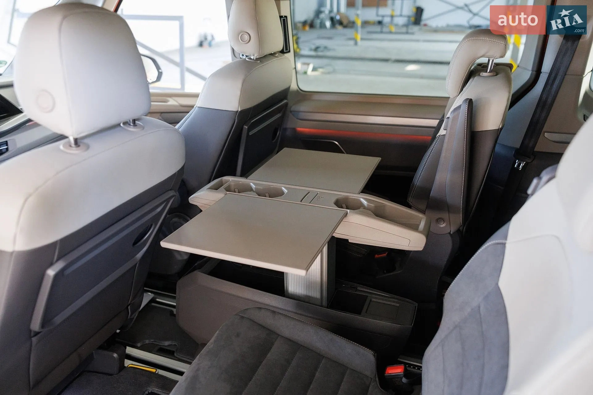 2022 Volkswagen Multivan - мініатюра 40