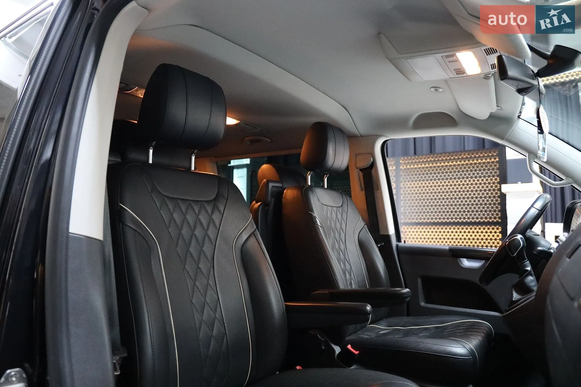 2015 Volkswagen Multivan - мініатюра 43