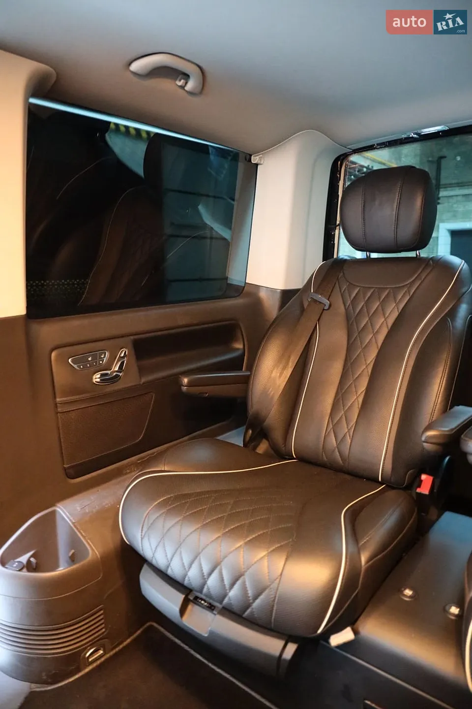 2015 Volkswagen Multivan - мініатюра 34