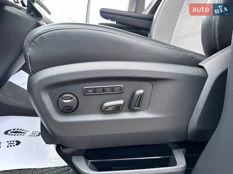 Минивэн Volkswagen Multivan 2020 в Ровно