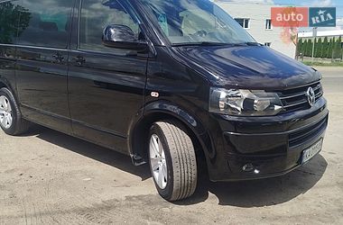 Мінівен Volkswagen Multivan 2014 в Києві