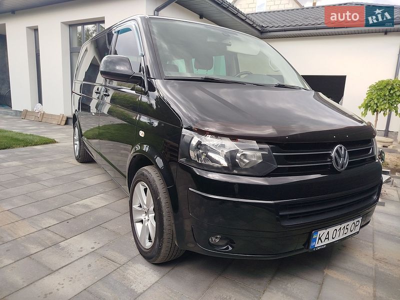 Мінівен Volkswagen Multivan 2014 в Києві