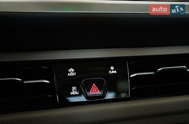 Минивэн Volkswagen Multivan 2024 в Черновцах