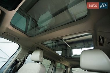 Минивэн Volkswagen Multivan 2024 в Черновцах