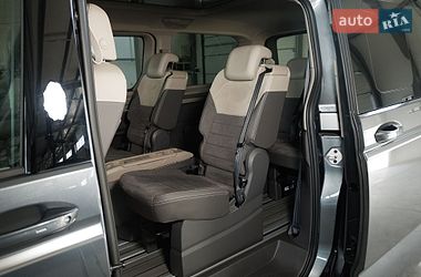 Минивэн Volkswagen Multivan 2024 в Черновцах