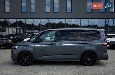 Минивэн Volkswagen Multivan 2024 в Черновцах