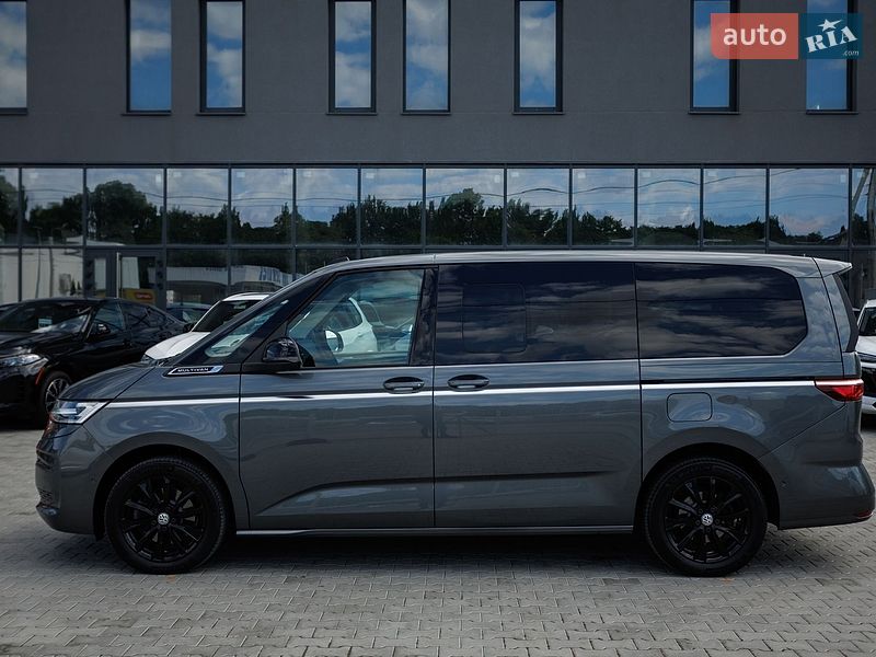 Минивэн Volkswagen Multivan 2024 в Черновцах