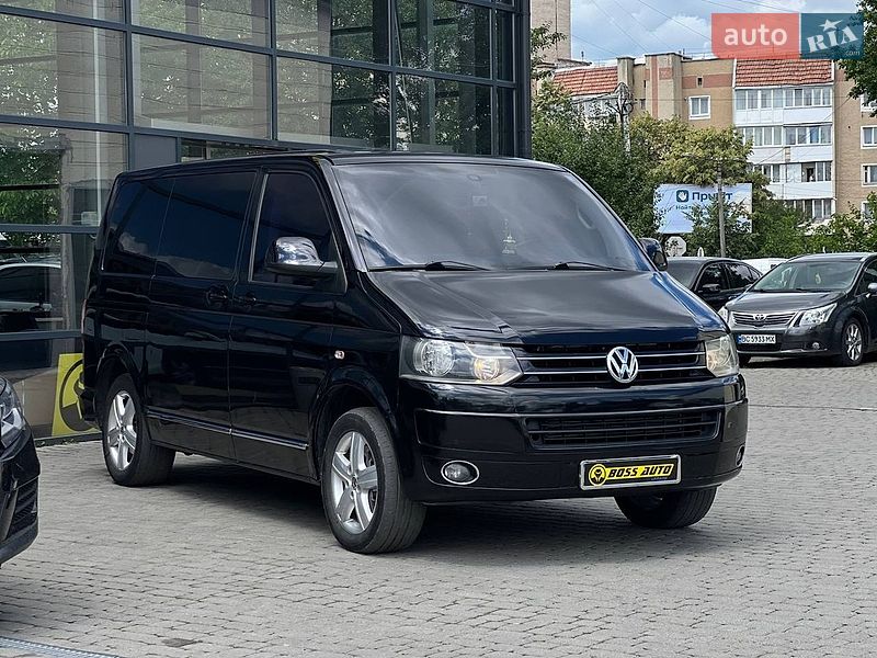 Минивэн Volkswagen Multivan 2011 в Ивано-Франковске