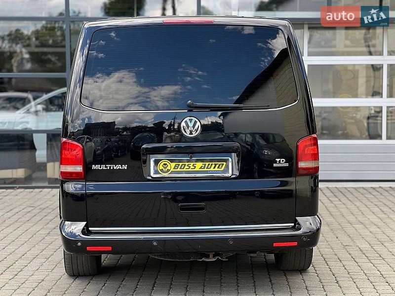 Минивэн Volkswagen Multivan 2011 в Ивано-Франковске