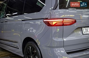 Минивэн Volkswagen Multivan 2022 в Черновцах