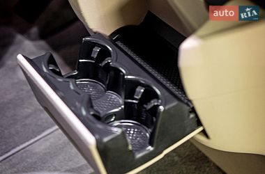 Минивэн Volkswagen Multivan 2022 в Черновцах