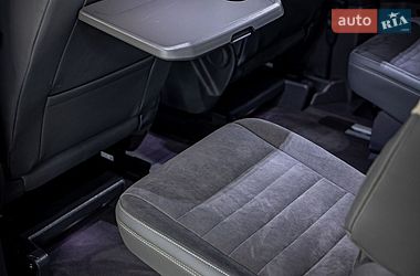 Минивэн Volkswagen Multivan 2022 в Черновцах