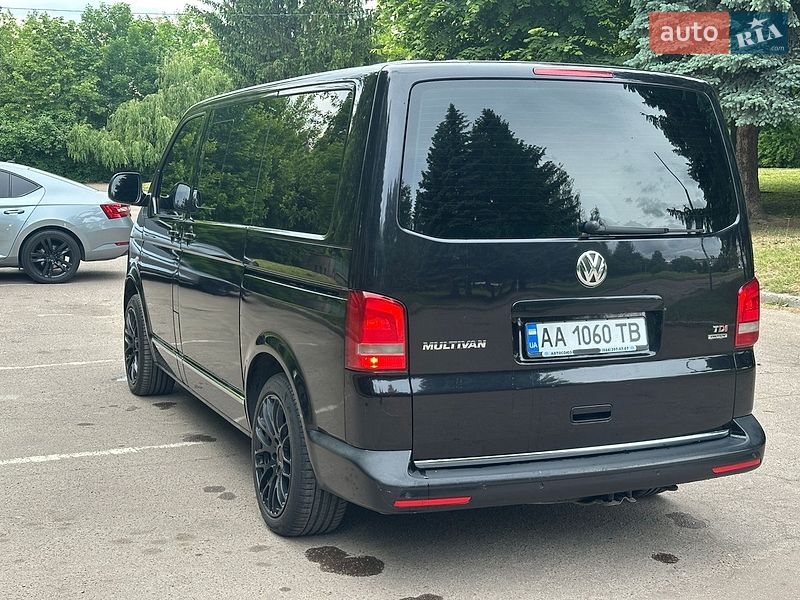 Минивэн Volkswagen Multivan 2014 в Житомире