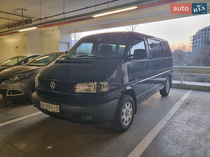 Минивэн Volkswagen Multivan 2000 в Киеве