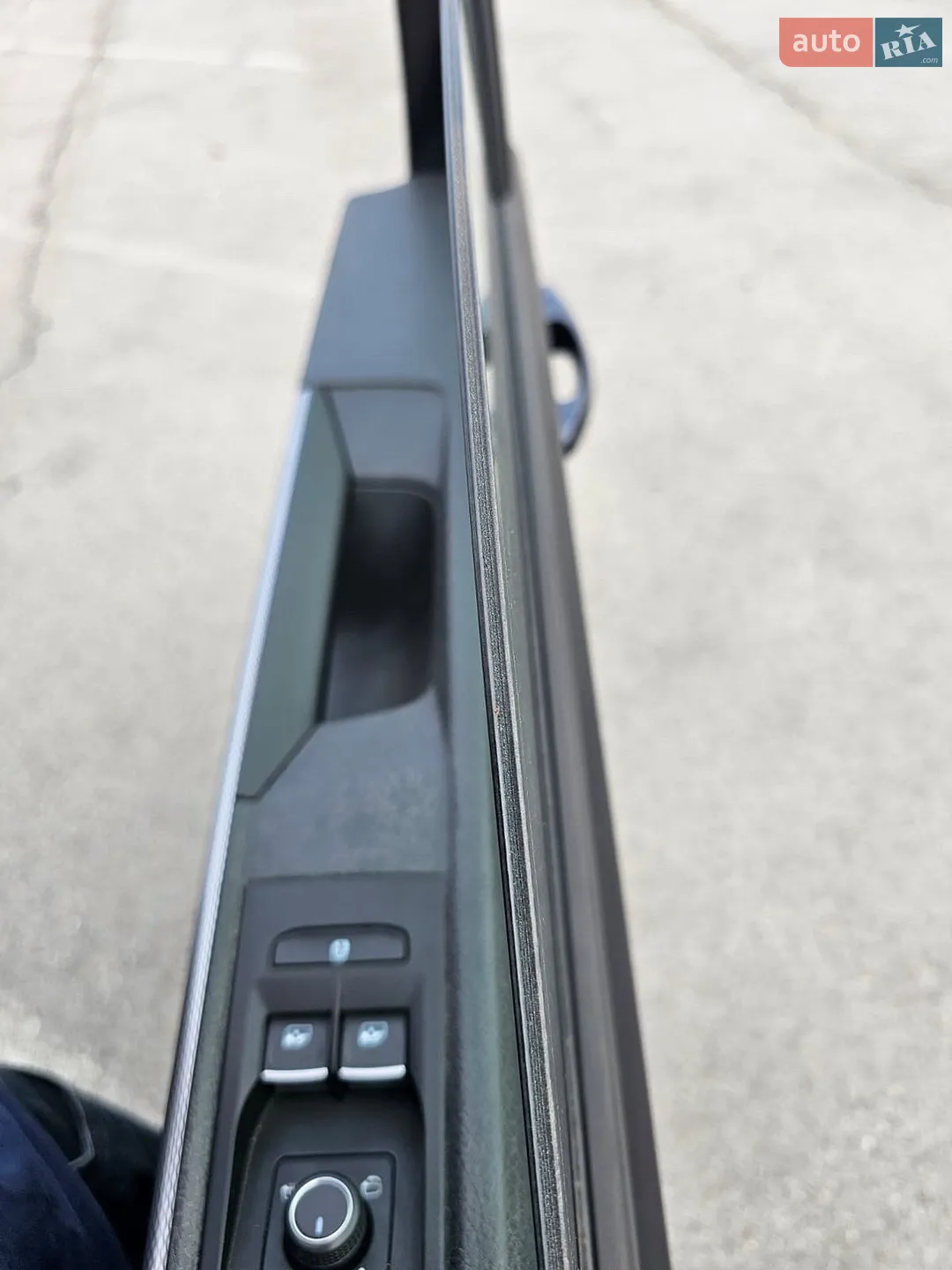 2020 Volkswagen Multivan - мініатюра 33