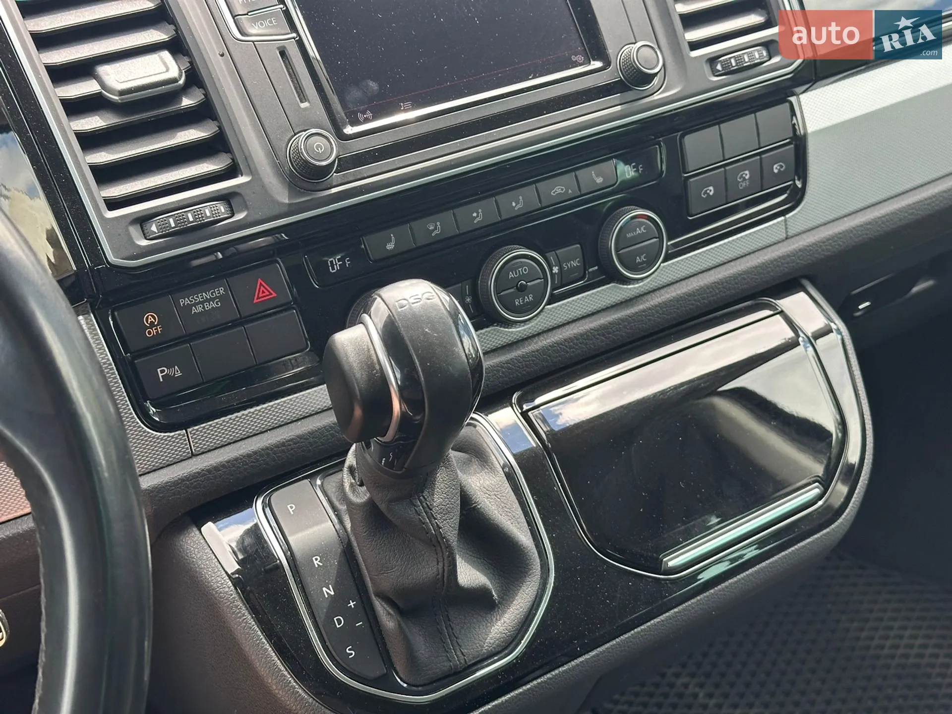 2018 Volkswagen Multivan - мініатюра 39
