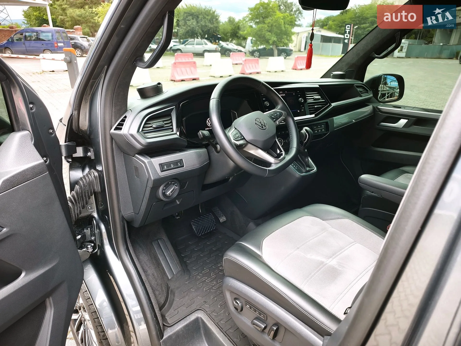 2024 Volkswagen Multivan - мініатюра 6