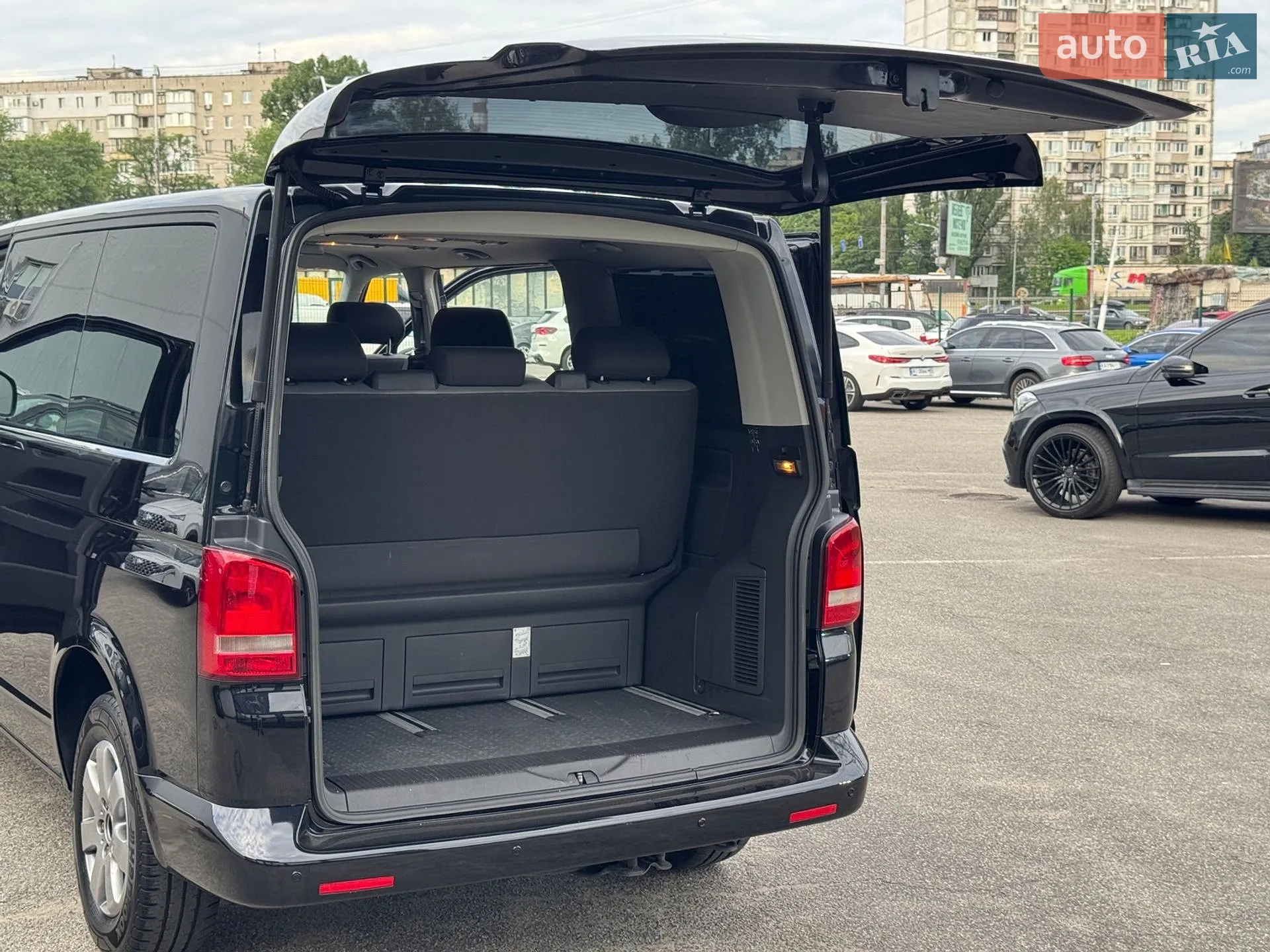 2012 Volkswagen Multivan - мініатюра 24
