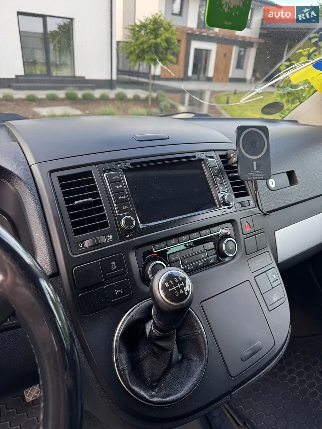 2011 Volkswagen Multivan - мініатюра 8