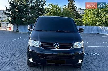 Минивэн Volkswagen Multivan 2008 в Киеве