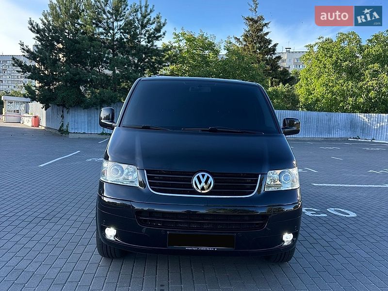 Минивэн Volkswagen Multivan 2008 в Киеве