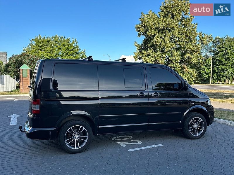 Минивэн Volkswagen Multivan 2008 в Киеве
