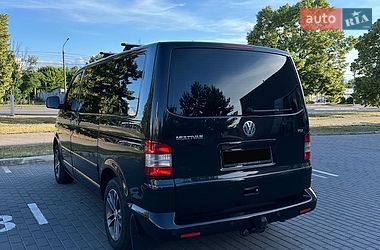 Минивэн Volkswagen Multivan 2008 в Киеве