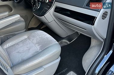 Минивэн Volkswagen Multivan 2008 в Киеве