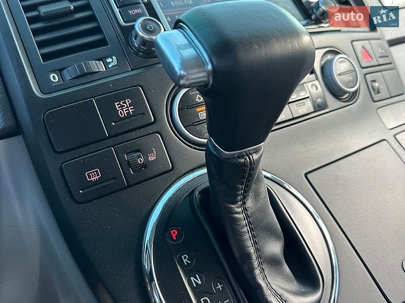 Минивэн Volkswagen Multivan 2008 в Киеве