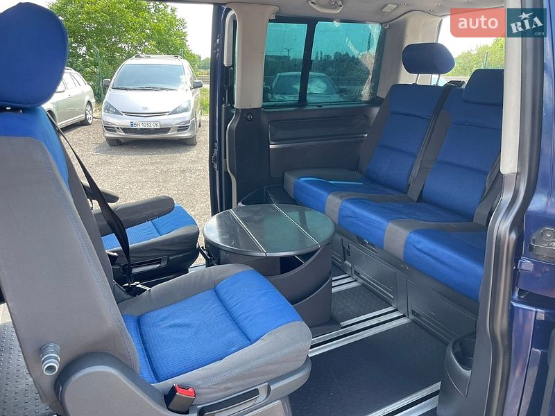 Минивэн Volkswagen Multivan 2006 в Одессе