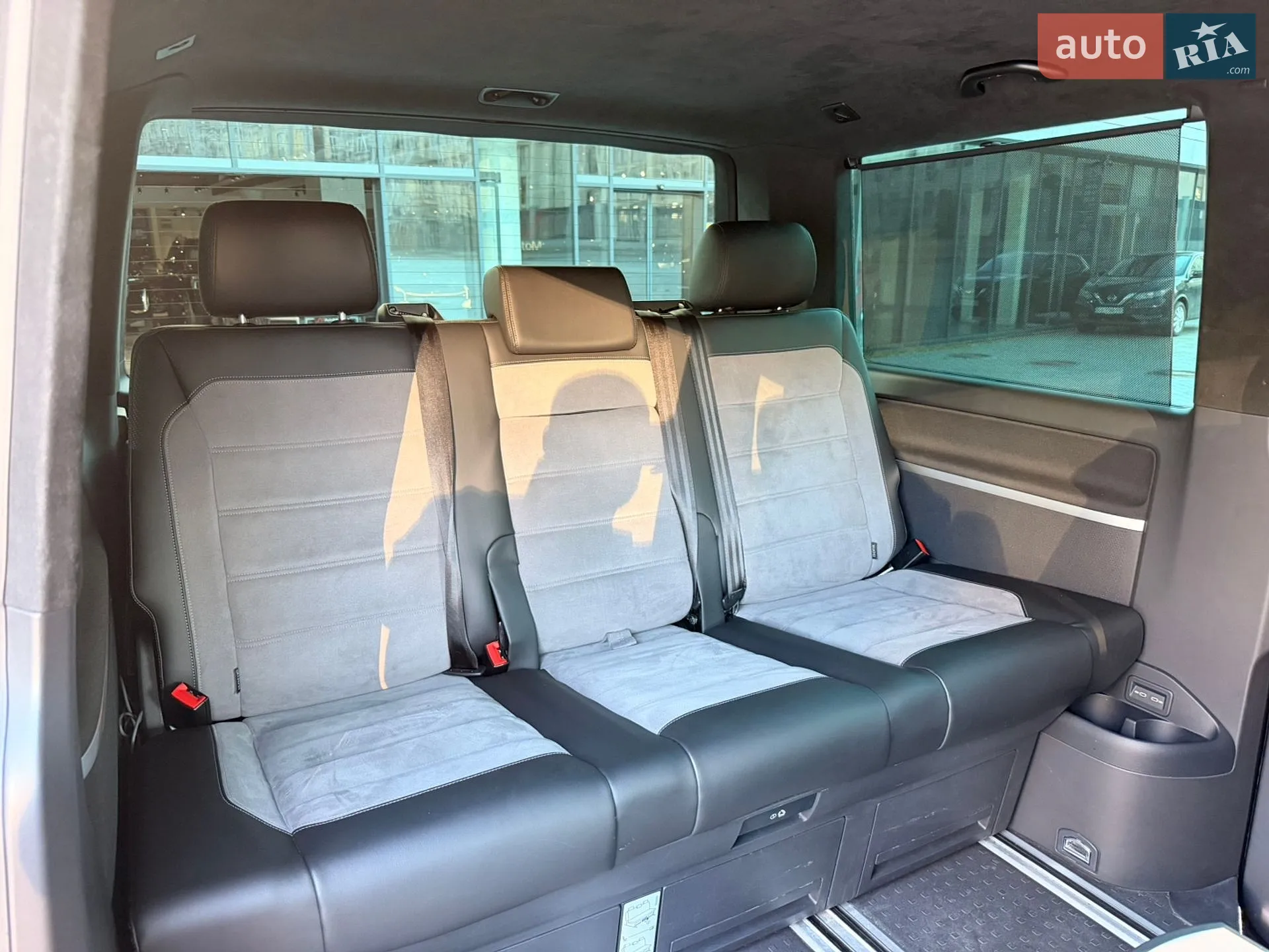 2020 Volkswagen Multivan - мініатюра 25