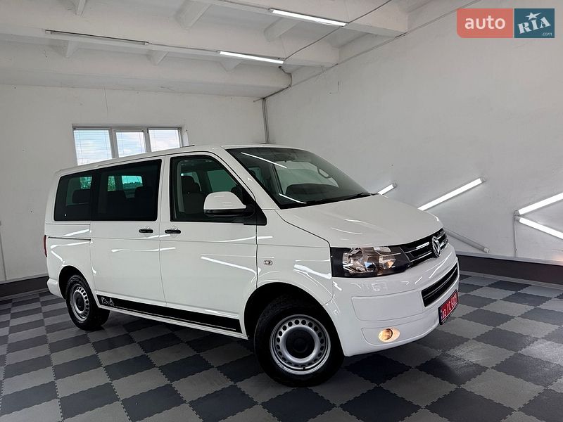 Volkswagen Multivan 2012