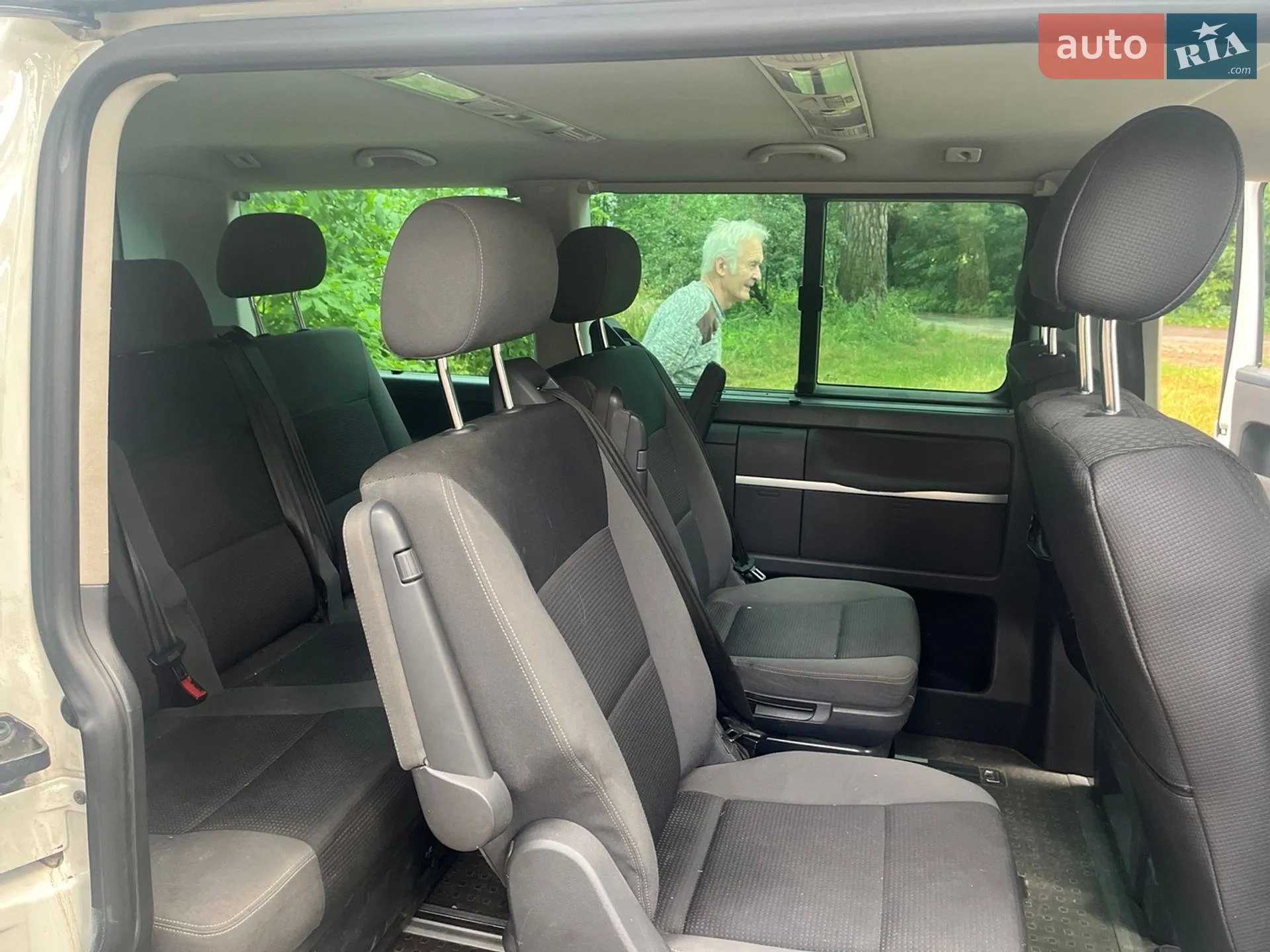 2010 Volkswagen Multivan - мініатюра 11