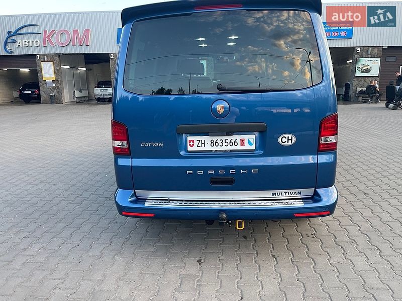 Минивэн Volkswagen Multivan 2013 в Луцке