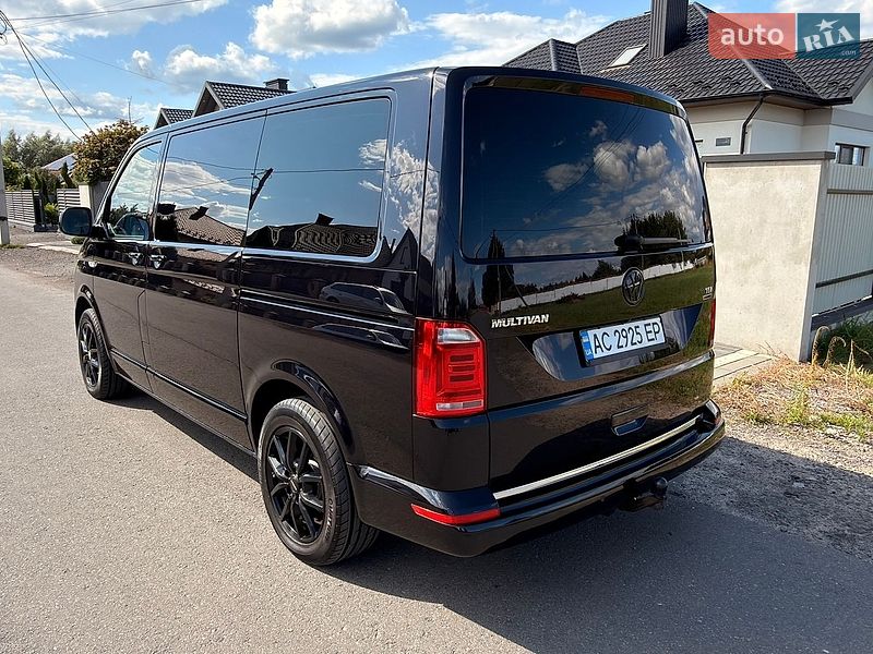 Минивэн Volkswagen Multivan 2016 в Ковеле
