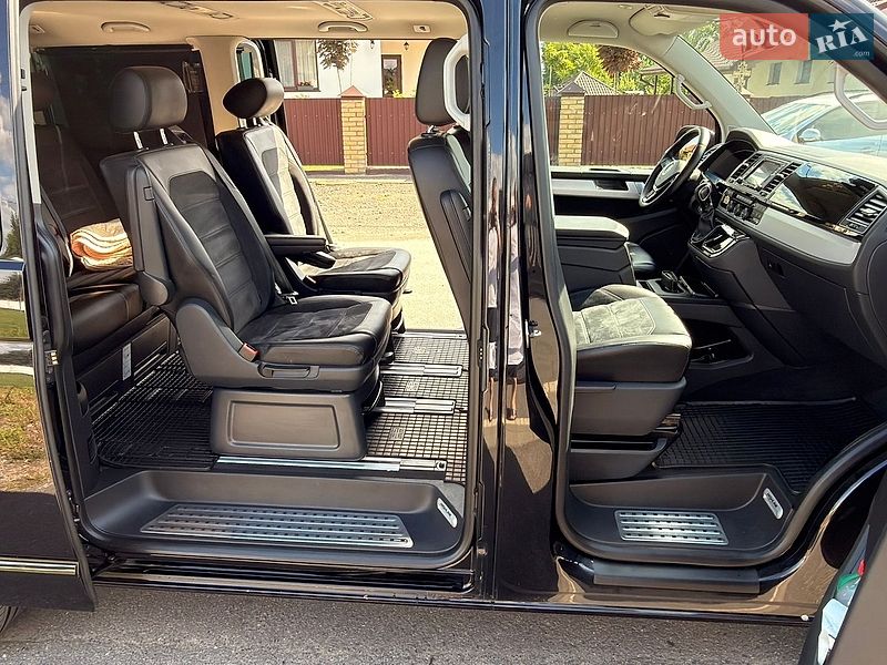 Минивэн Volkswagen Multivan 2016 в Ковеле