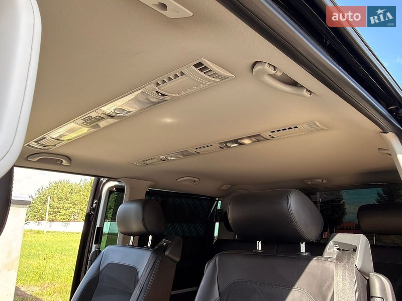 Минивэн Volkswagen Multivan 2016 в Ковеле